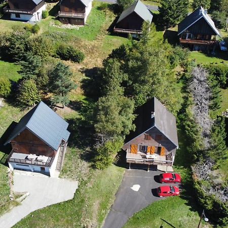 Authentique Chalet Vue Sur Le Lac Et Les Pistes เบสเซต์-แซงตานัสแตส ภายนอก รูปภาพ